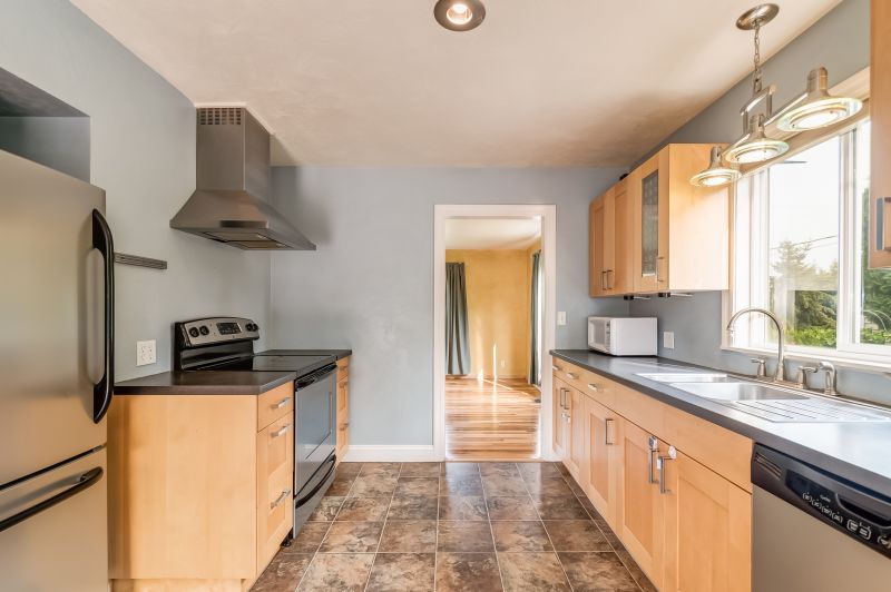 Completed Kitchen Tile Project